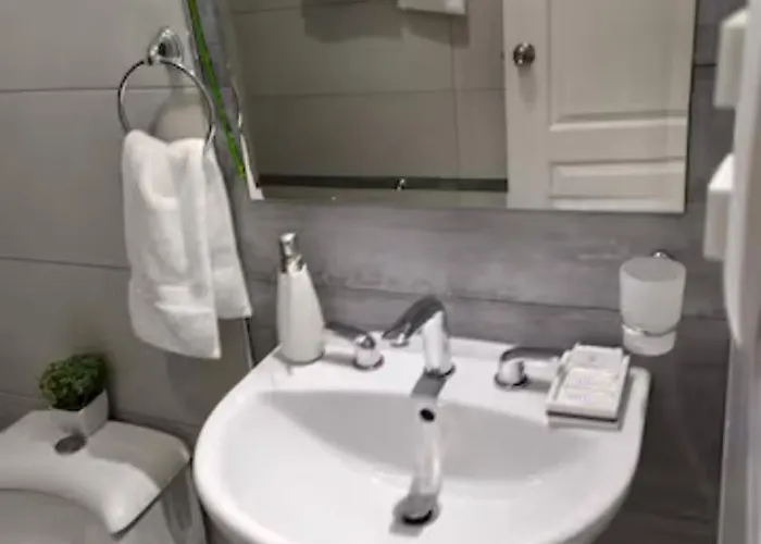 Elite 2 Apartment
